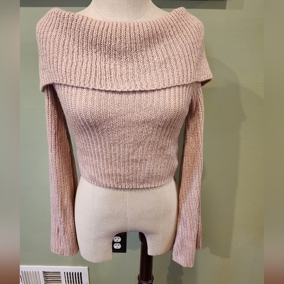 Fashion Nova Off The Shoulder Crop Top Pink Sweater Size Small‎ New With Tags - Picture 2 of 14
